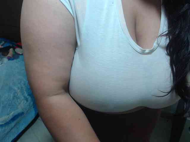 CamilaSexHot webcam
