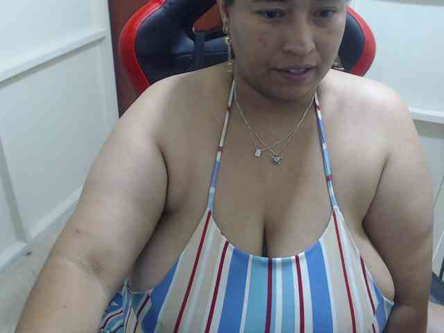 CamilaSexHot webcam