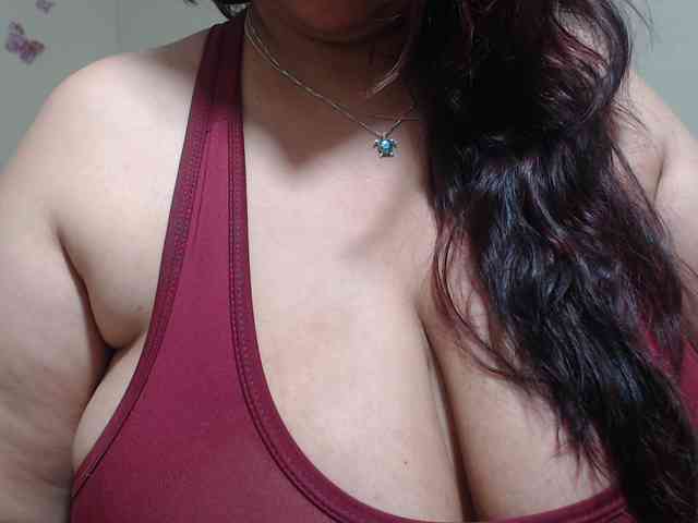 CamilaSexHot webcam