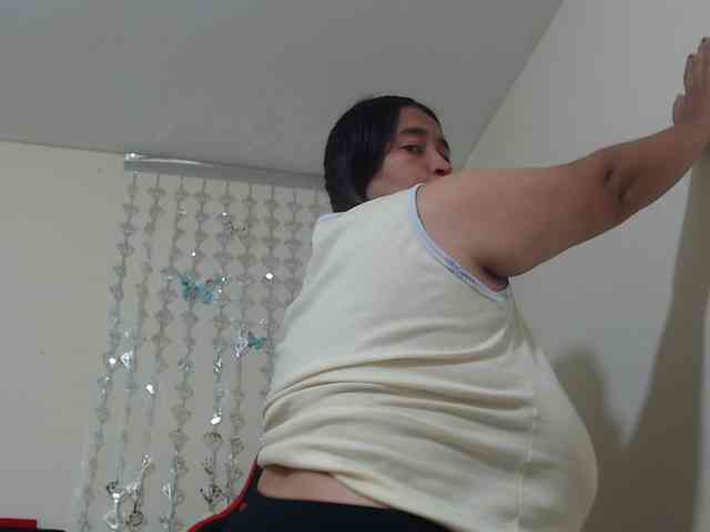 CamilaSexHot webcam