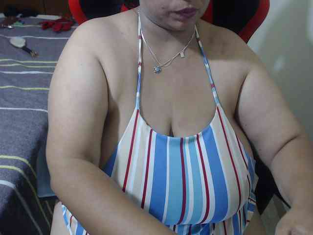 CamilaSexHot webcam