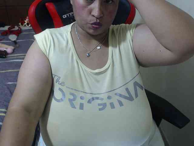 CamilaSexHot webcam