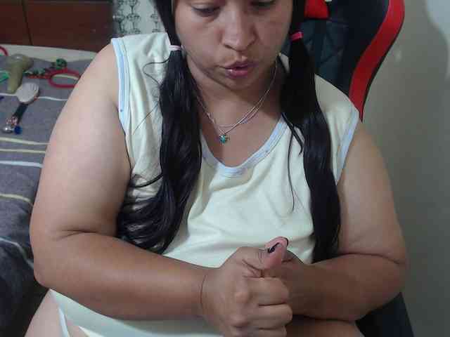 CamilaSexHot webcam