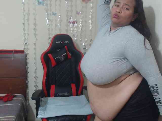 CamilaSexHot webcam