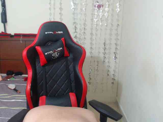 CamilaSexHot webcam