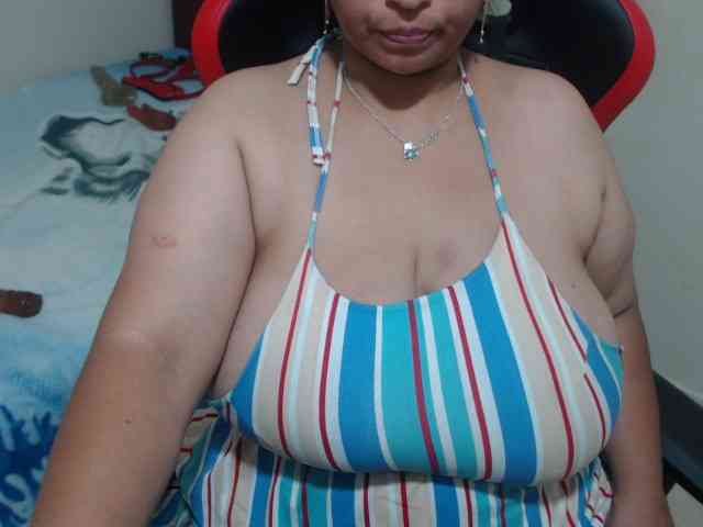 CamilaSexHot webcam