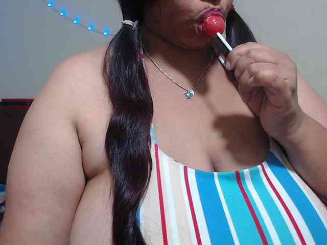 CamilaSexHot webcam