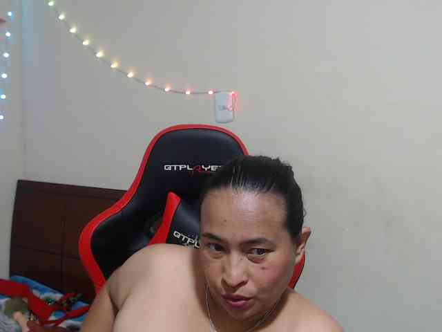 CamilaSexHot webcam