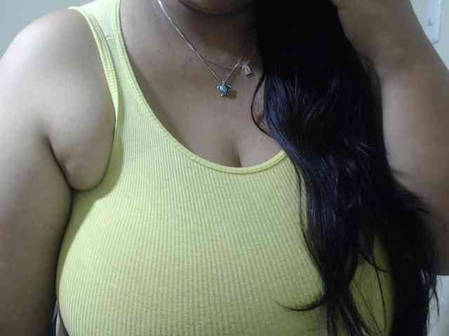 CamilaSexHot webcam