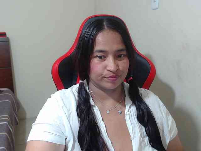CamilaSexHot webcam