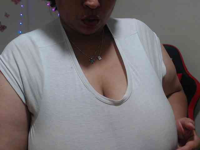CamilaSexHot webcam