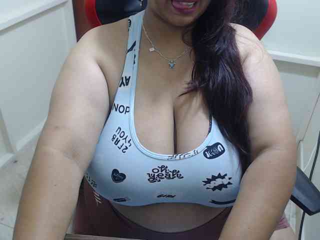 CamilaSexHot webcam