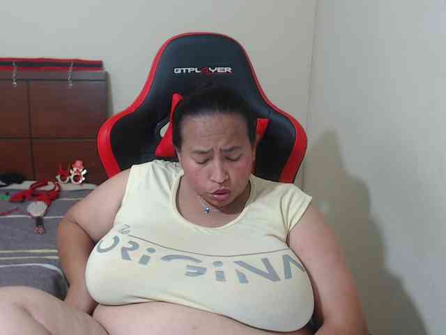 CamilaSexHot webcam