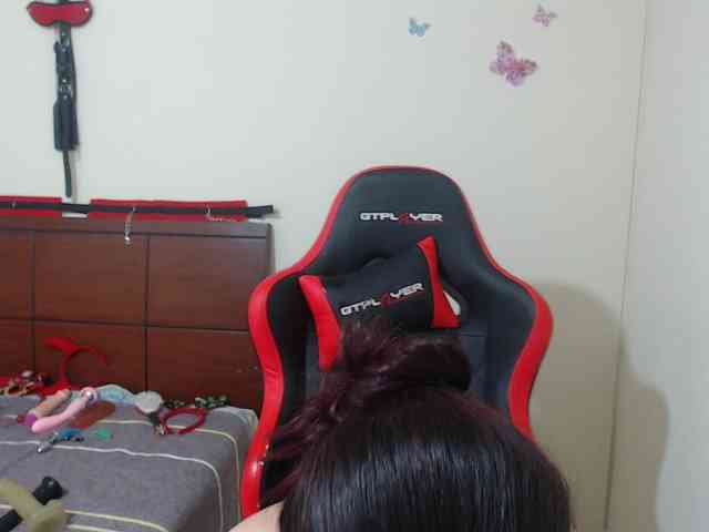 CamilaSexHot webcam