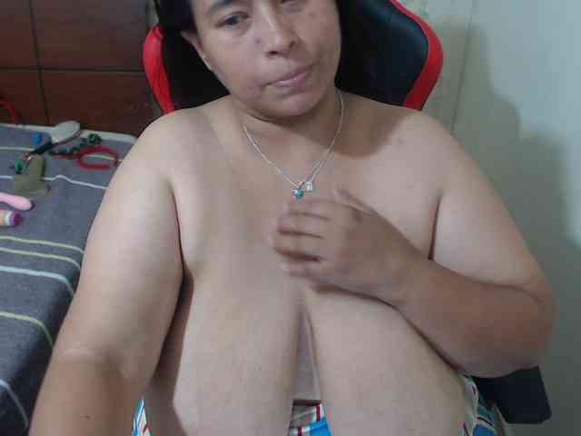 CamilaSexHot webcam
