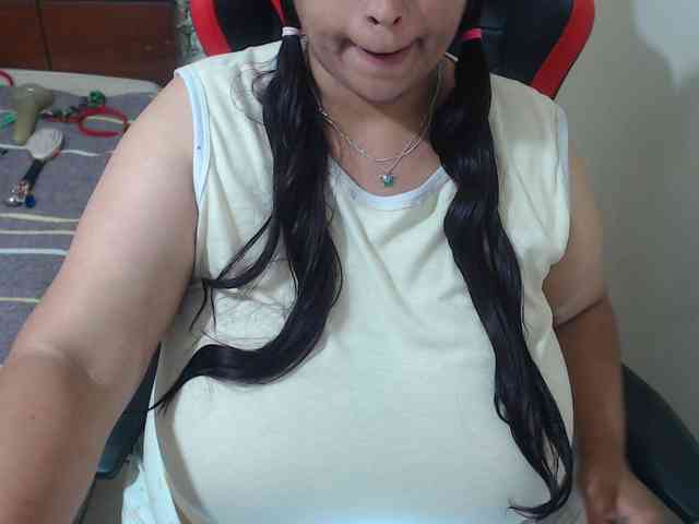 CamilaSexHot webcam