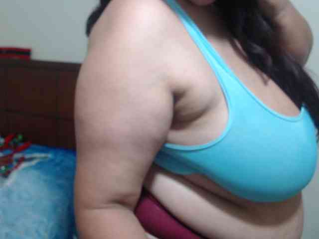 CamilaSexHot webcam