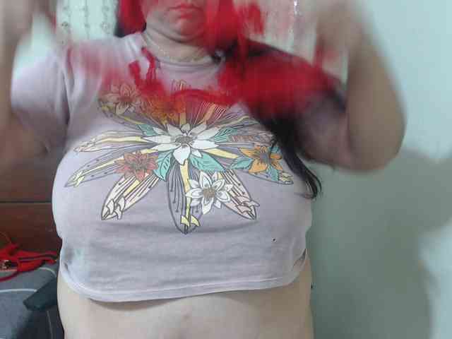 CamilaSexHot webcam