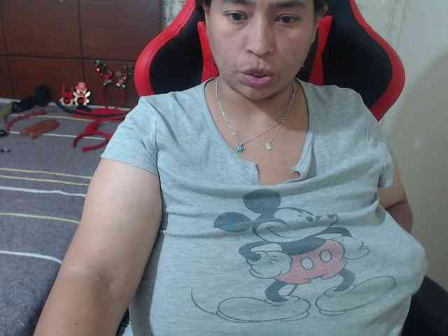 CamilaSexHot webcam