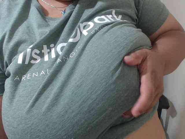 CamilaSexHot webcam
