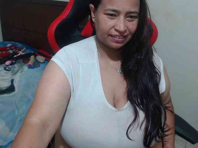 sex chat cam CamilaSexHot