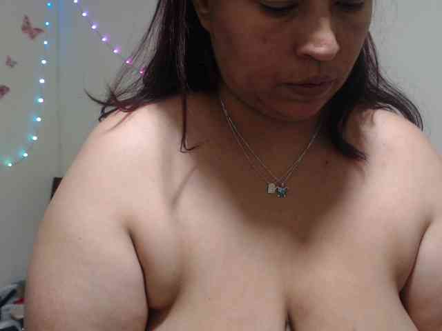 CamilaSexHot webcam