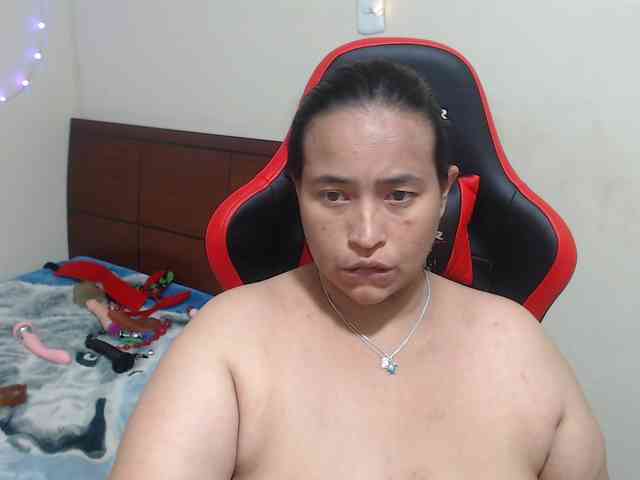 CamilaSexHot webcam