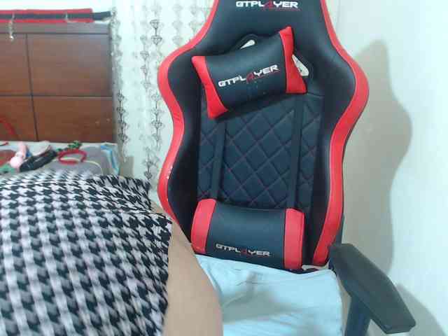 CamilaSexHot webcam