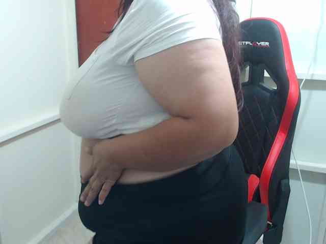 CamilaSexHot webcam