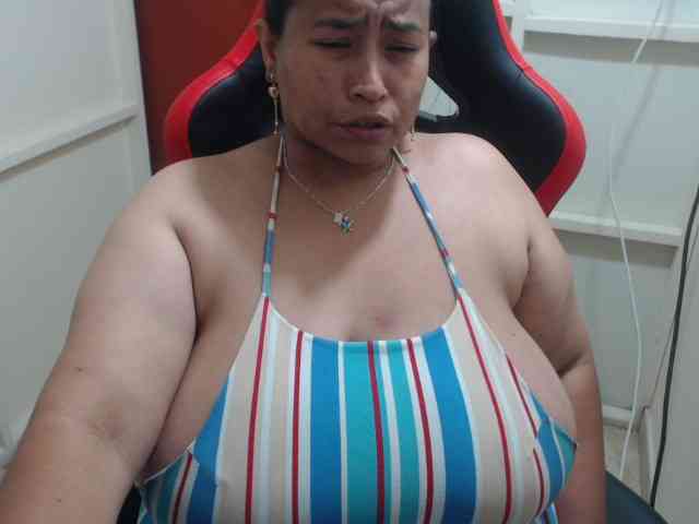 CamilaSexHot webcam