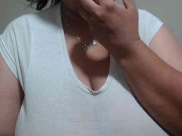 CamilaSexHot webcam