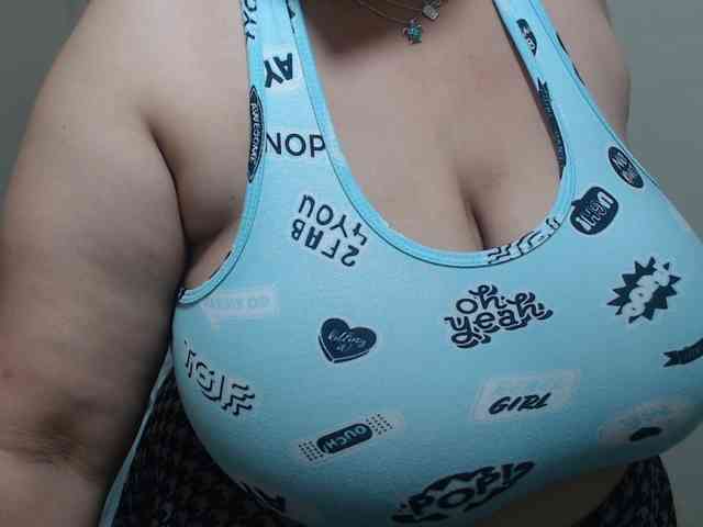 CamilaSexHot webcam