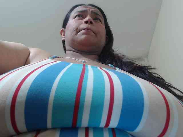 CamilaSexHot webcam