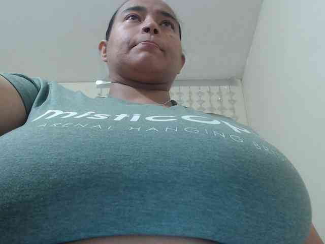 CamilaSexHot webcam