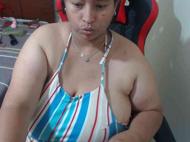 CamilaSexHot webcam