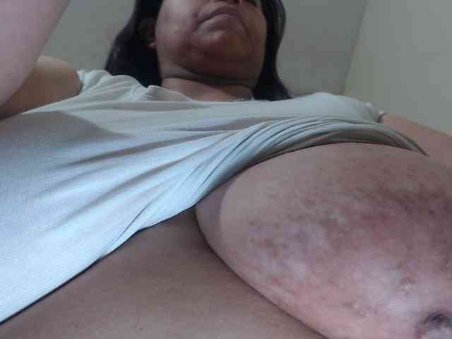 CamilaSexHot webcam