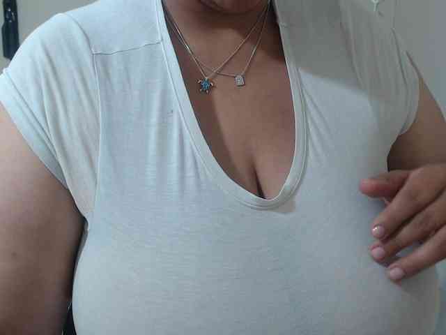 CamilaSexHot webcam