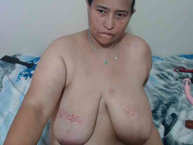 CamilaSexHot webcam