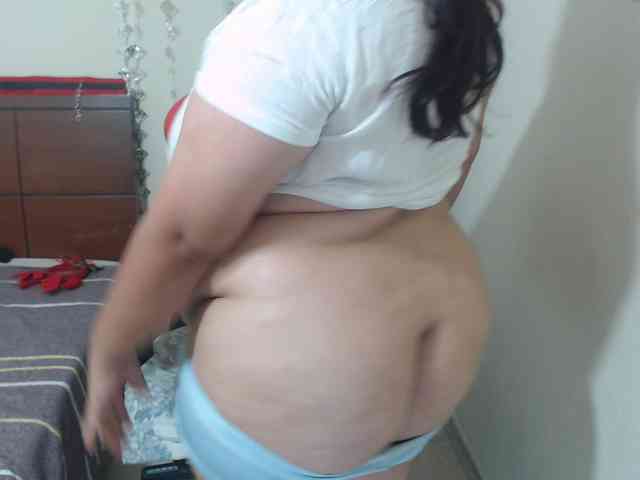 CamilaSexHot webcam