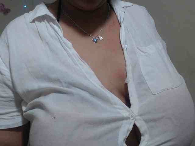 CamilaSexHot webcam