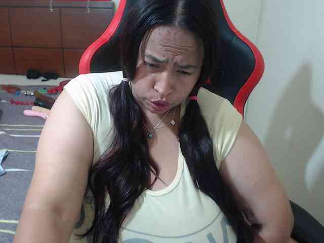 CamilaSexHot webcam