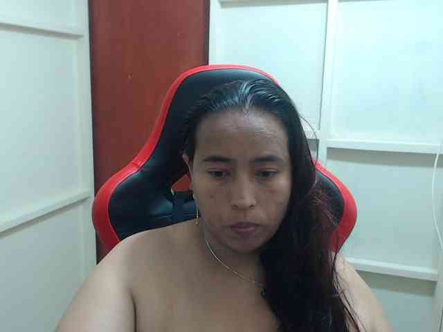 CamilaSexHot webcam