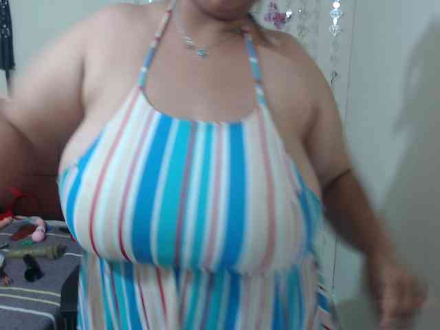 CamilaSexHot webcam