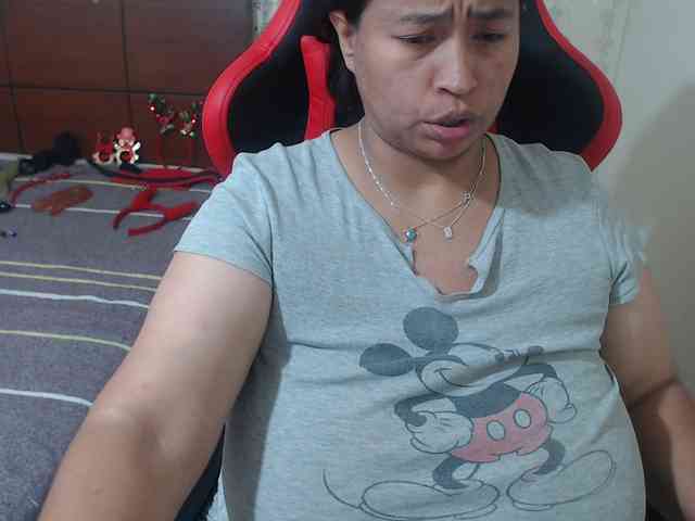 CamilaSexHot webcam