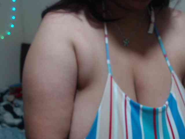 CamilaSexHot webcam