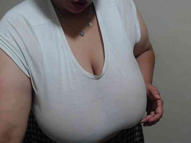 CamilaSexHot webcam