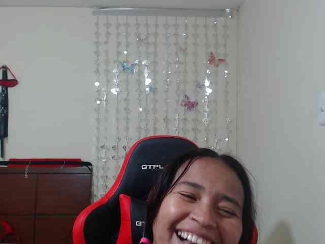 CamilaSexHot webcam