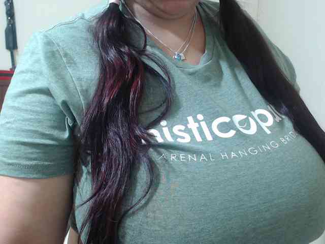 CamilaSexHot webcam