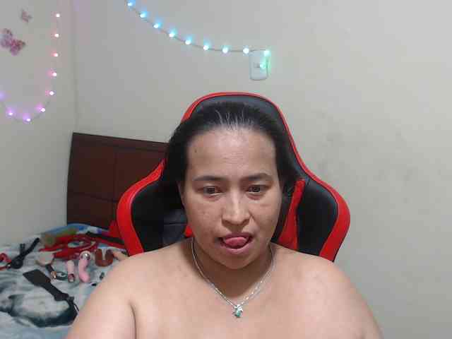 CamilaSexHot webcam