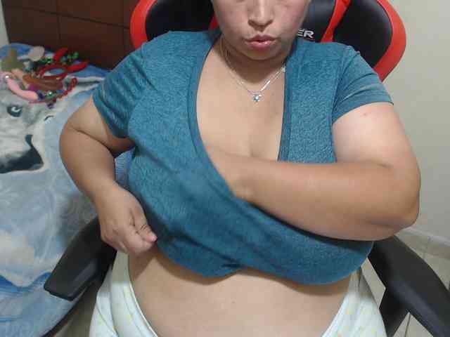 CamilaSexHot webcam